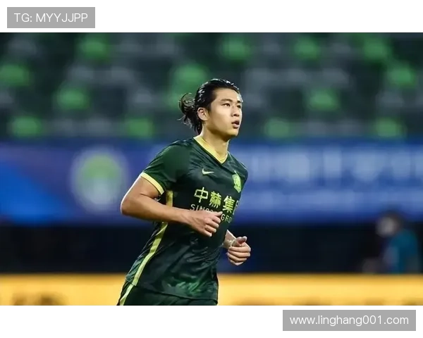 谢晖8月26日正式执掌新东家 首次引入武磊张玉宁助力球队崭新篇章 谢晖8月26日正式执掌新东家 首次引入武磊张玉宁助力球队崭新篇章